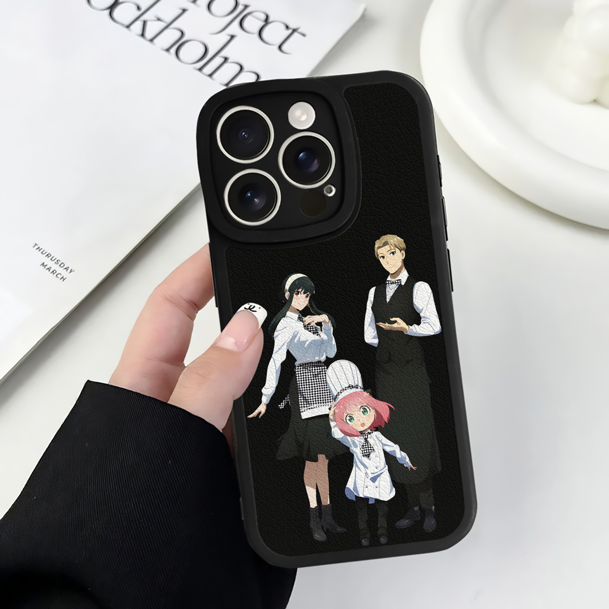 （画像用） SPY×FAMILY间谍家家酒 【iPhone 16シリーズ対応】シリコンスマホケース（レザー調） 材質：シリコン